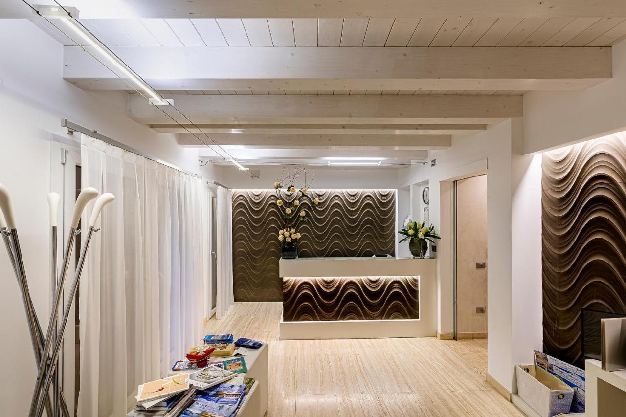 Piccola Venezia Apartments Чоджия Екстериор снимка
