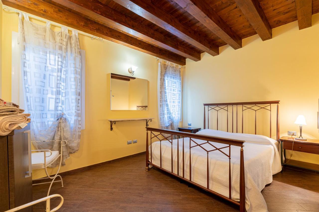Piccola Venezia Apartments Чоджия Екстериор снимка